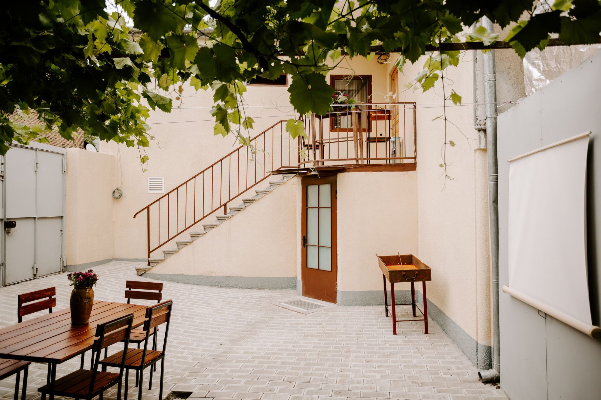 Tbilisi Viking Hostel Luaran gambar